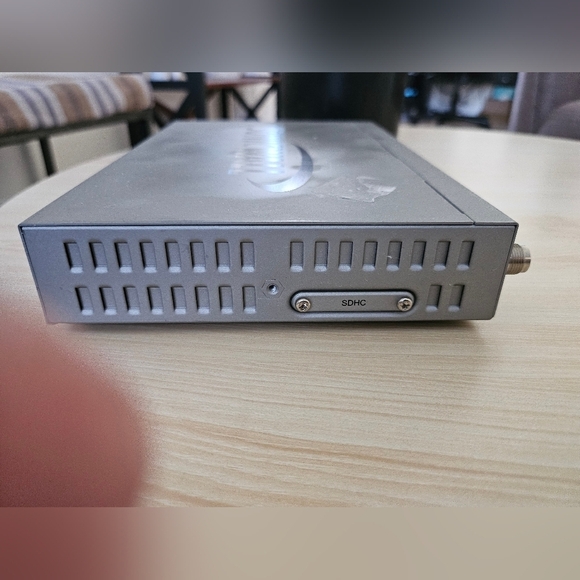 SonicWall Network Security Appliance Sonicwall TZ 215 7-Port 10/100/1000Network. - Picture 5 of 10